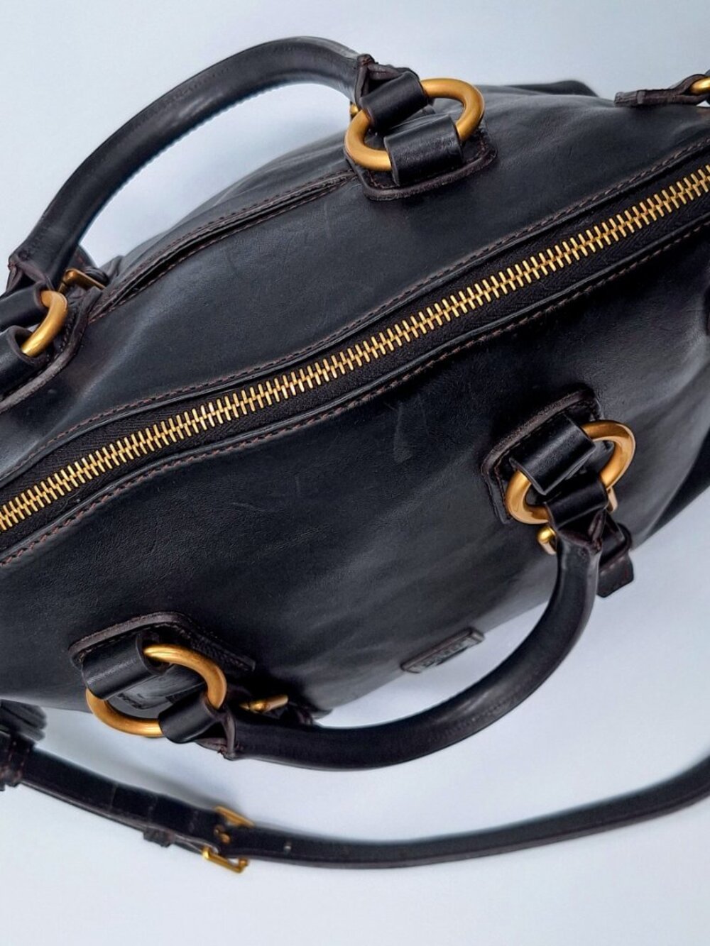 Dooney & Bourke Black Florentine Leather Satchel Crossbody Mint Condition - Picture 4 of 11